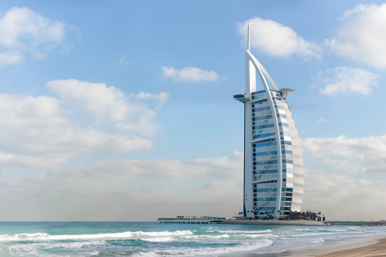 Le Top 20 des sites pour trouver un emploi aux Emirats Arabes Unis